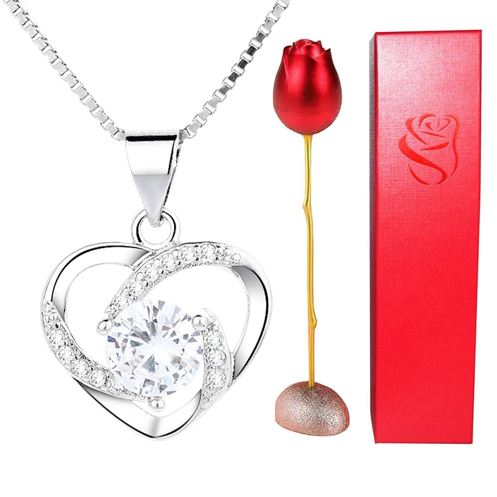 Rose Holder Eternal Love Necklace Set