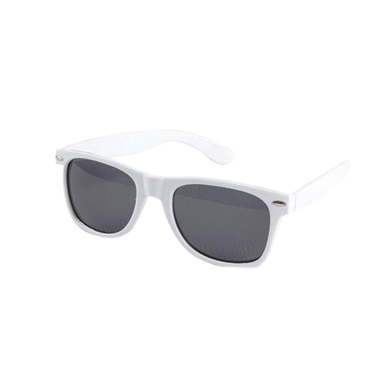 Love Heart Shape Sunglasses At Night Becomes Heart Shapes