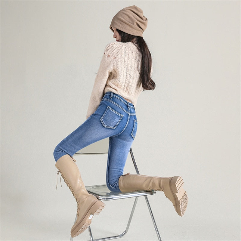 Women Thermal Fleeced Slim Fit Jeans